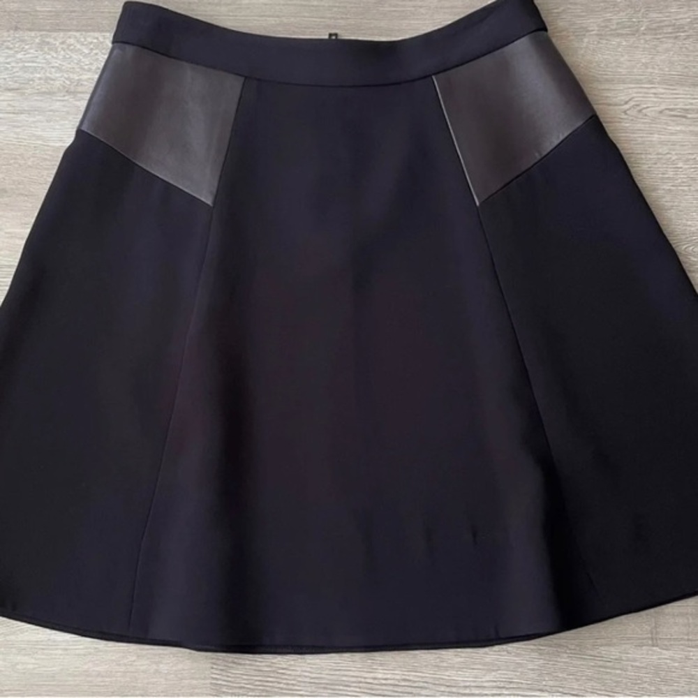 Rag & Bone A-lined Mini Skirt with Lambs Leather Detail size 8 - like new!